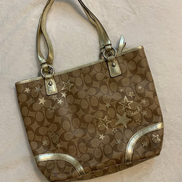 Coach Handbags - Coach Purse